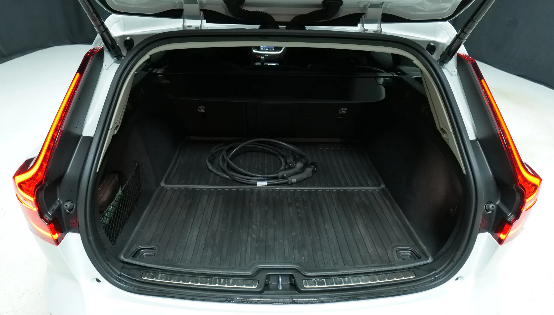 Autokuva 17 - SZH-405