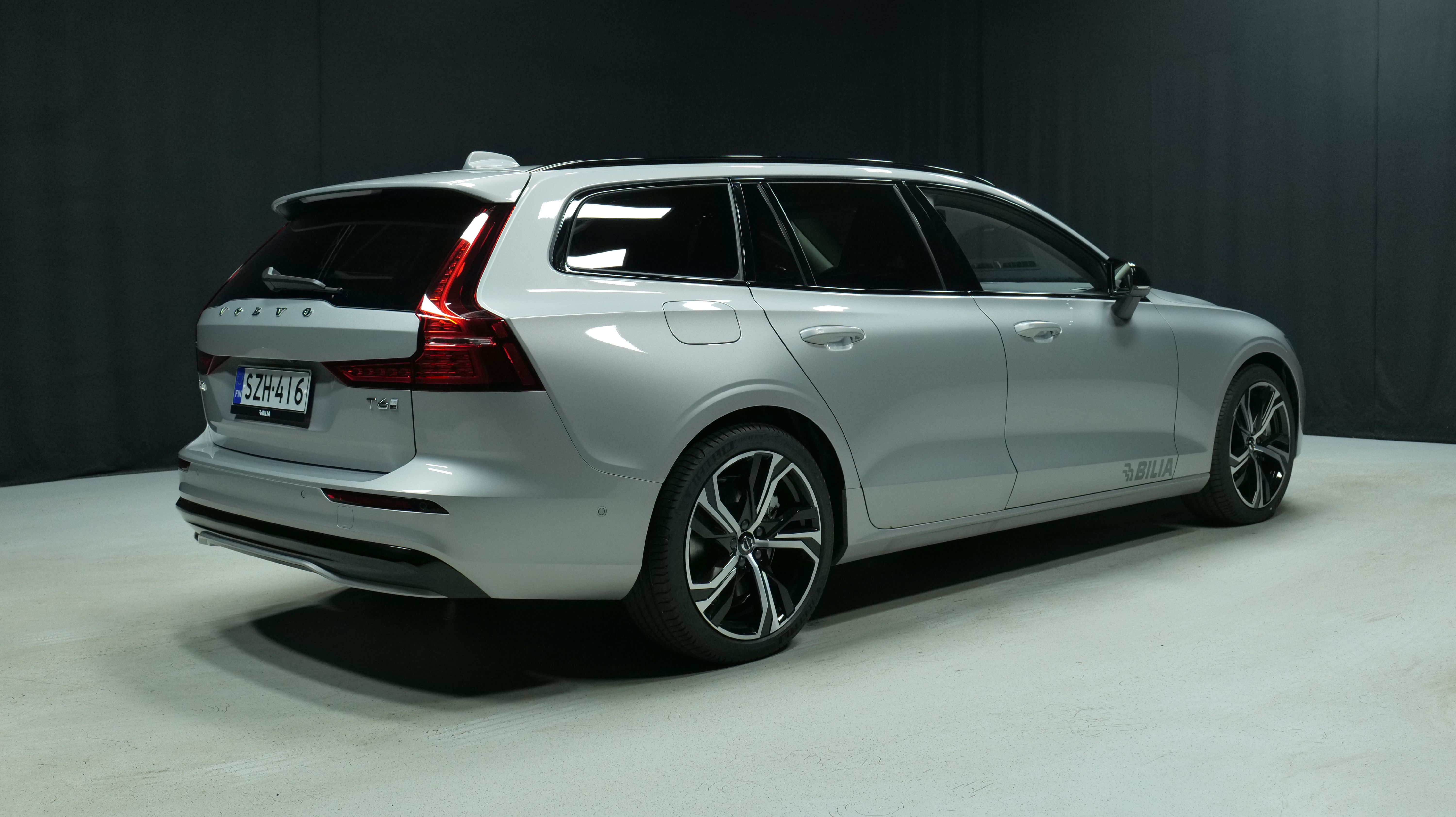 Volvo V60 2025, kuva 3/18