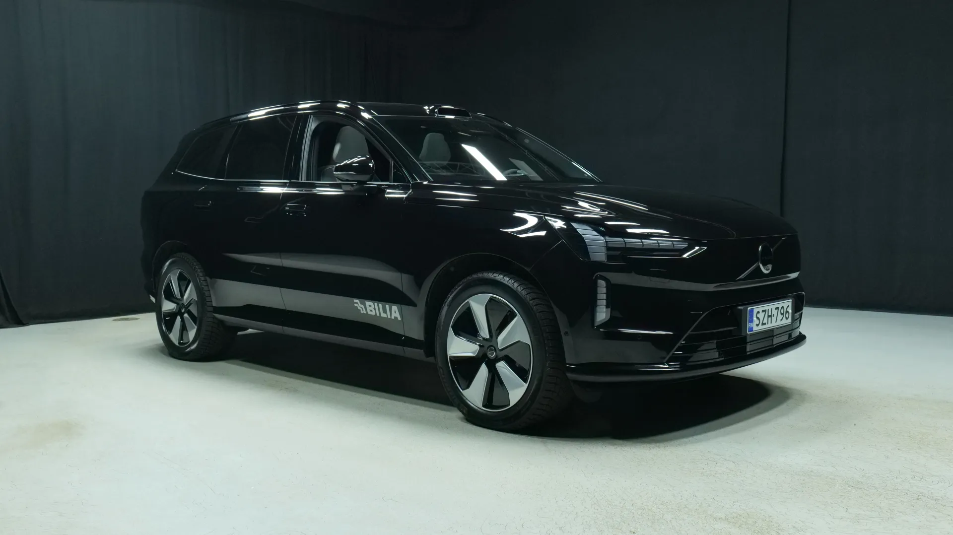 Autokuva 5 - SZH-796