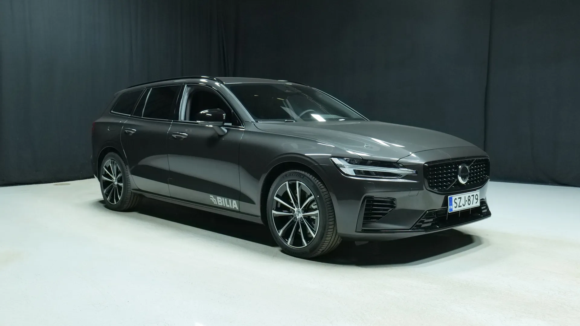 Autokuva 5 - SZJ-879