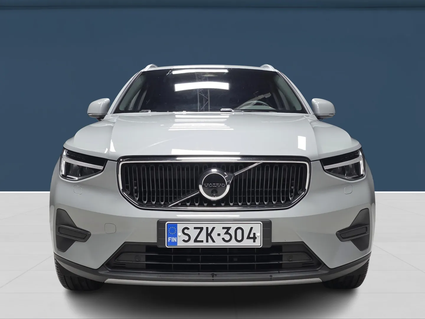 Autokuva 2 - SZK-304