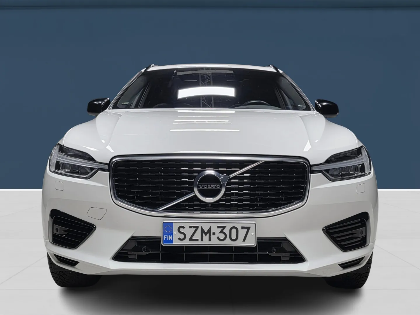 Autokuva 2 - SZM-307