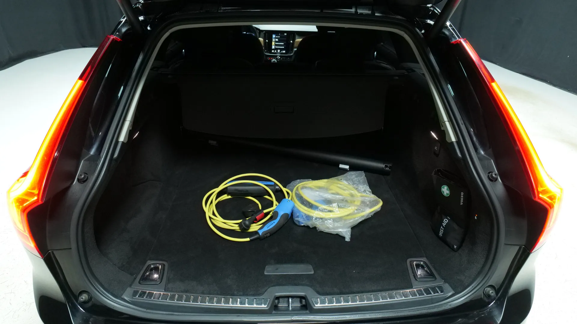 Autokuva 18 - SZM-585