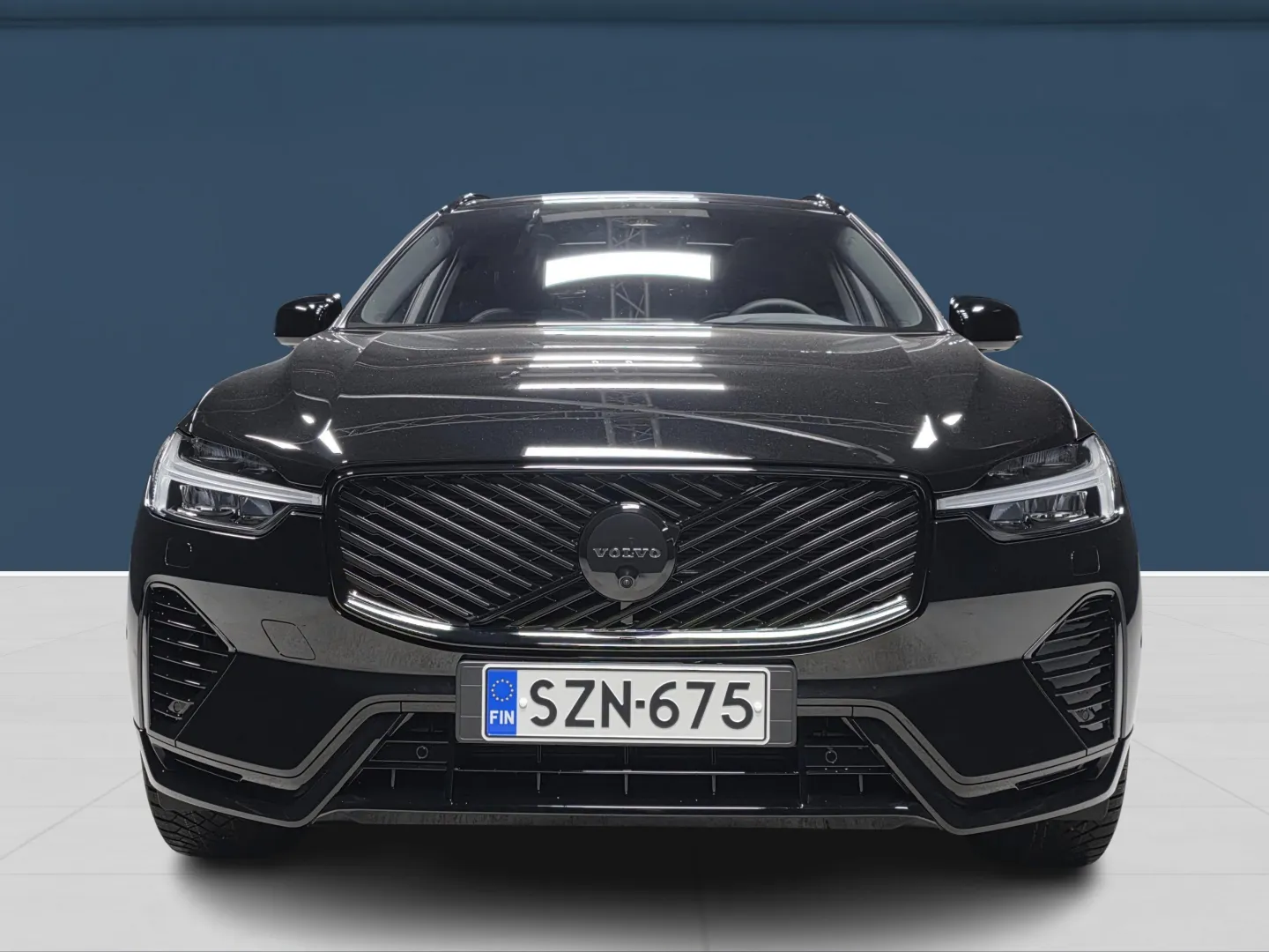 Autokuva 2 - SZN-675