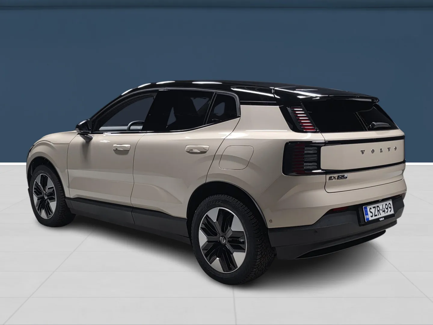 Autokuva 6 - SZR-499