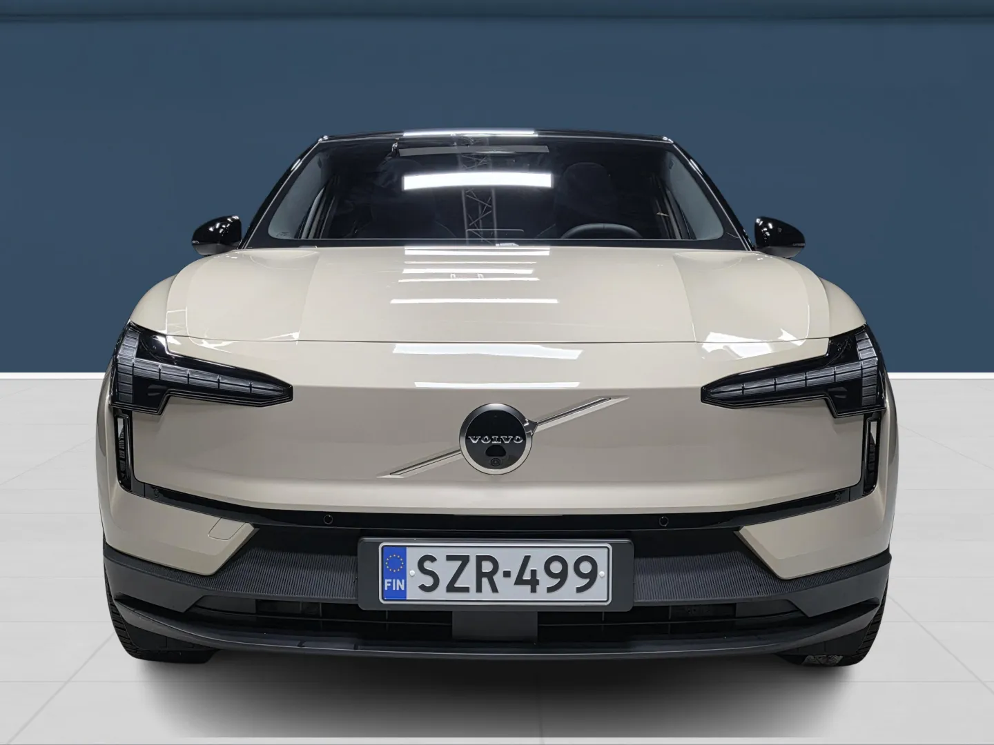 Autokuva 2 - SZR-499