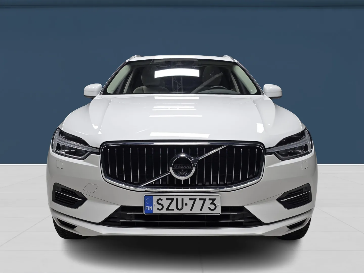 Autokuva 2 - SZU-773