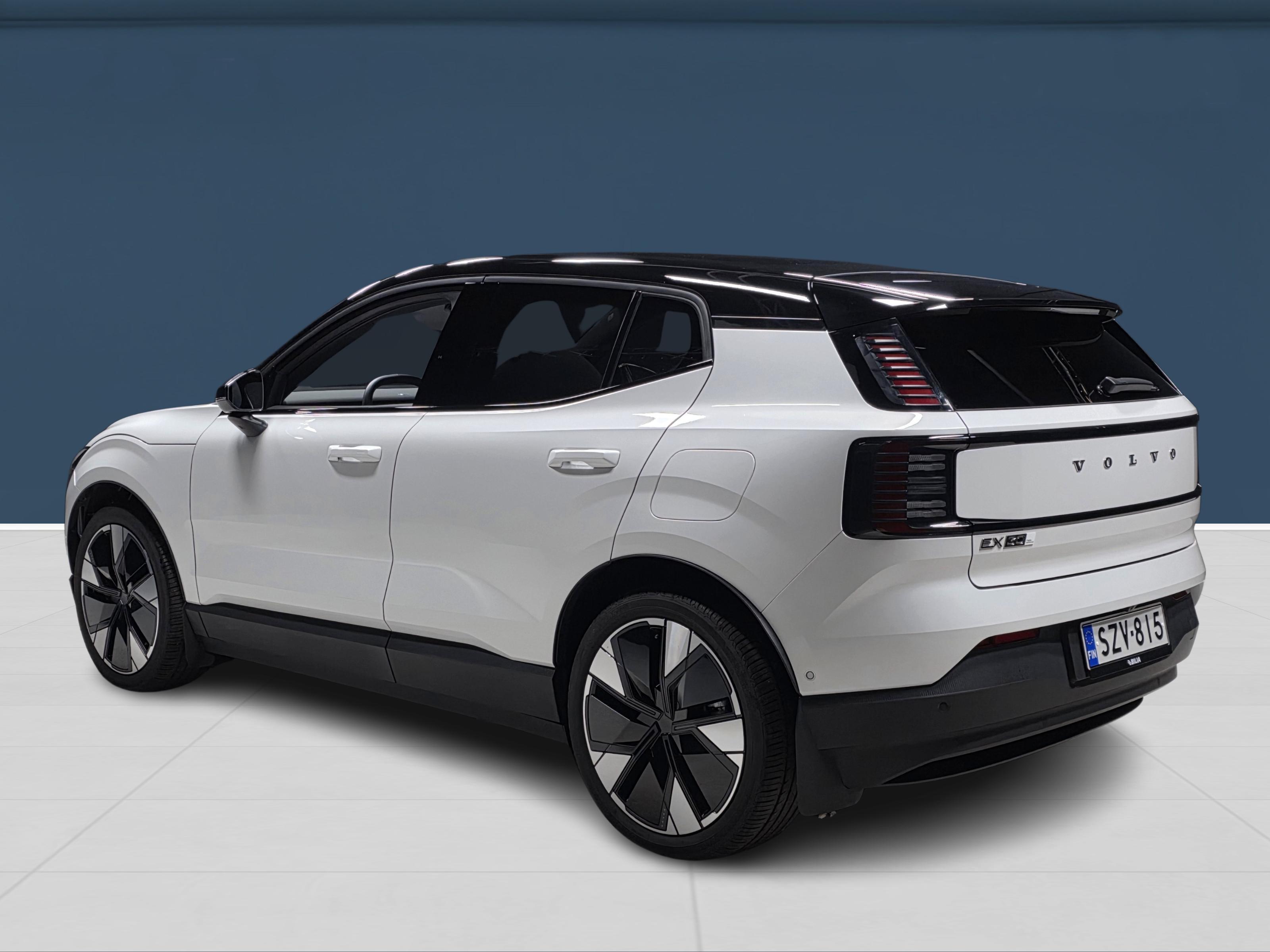 Volvo EX30 Twin Performance Ultra 2025, kuva 6/16