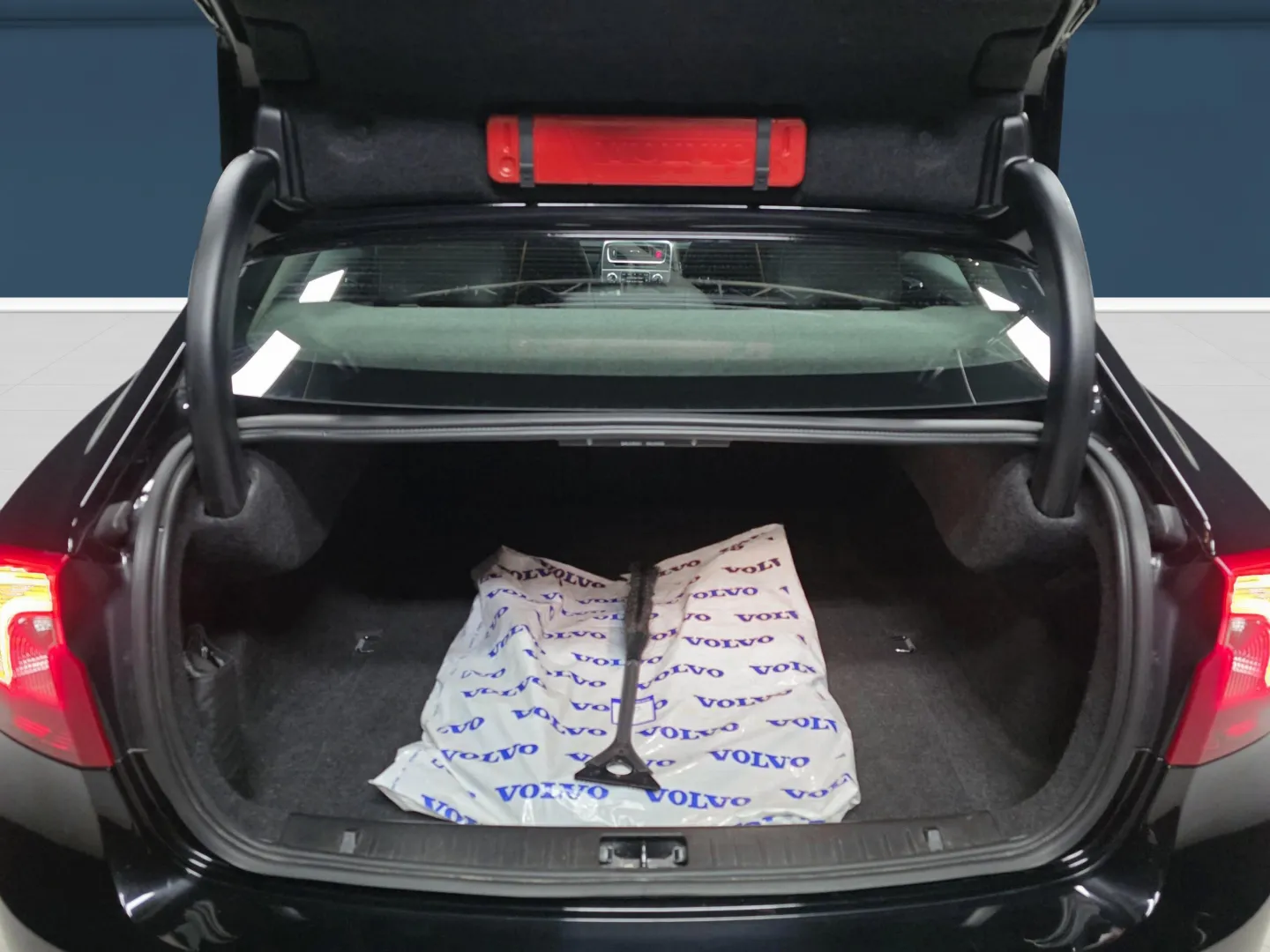 Autokuva 11 - XOM-979