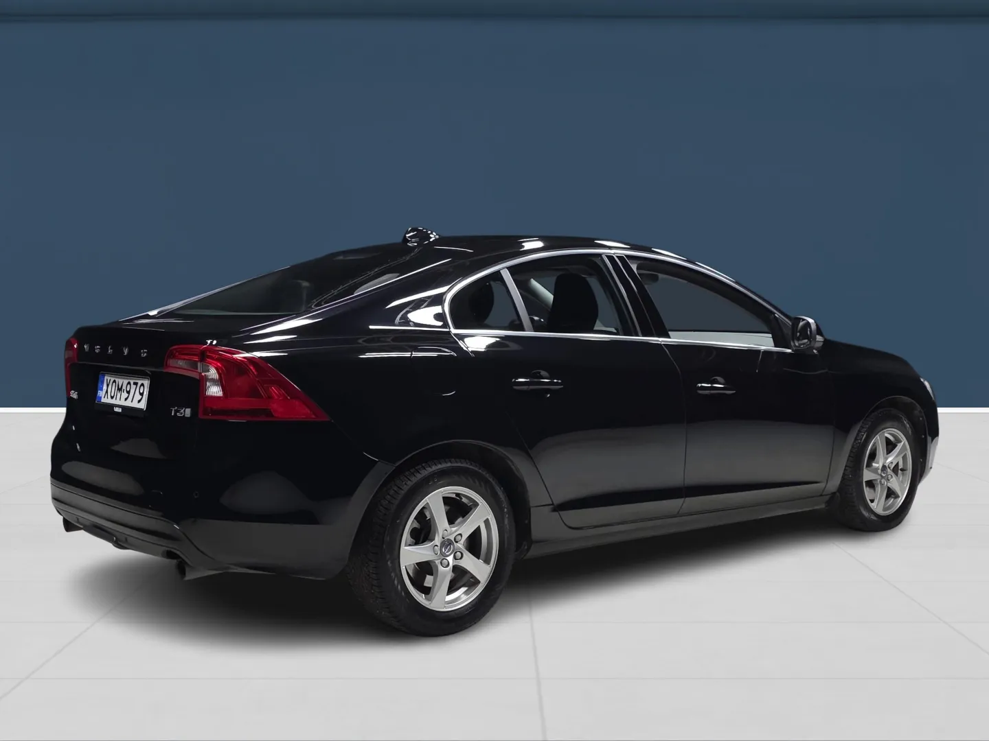 Autokuva 4 - XOM-979