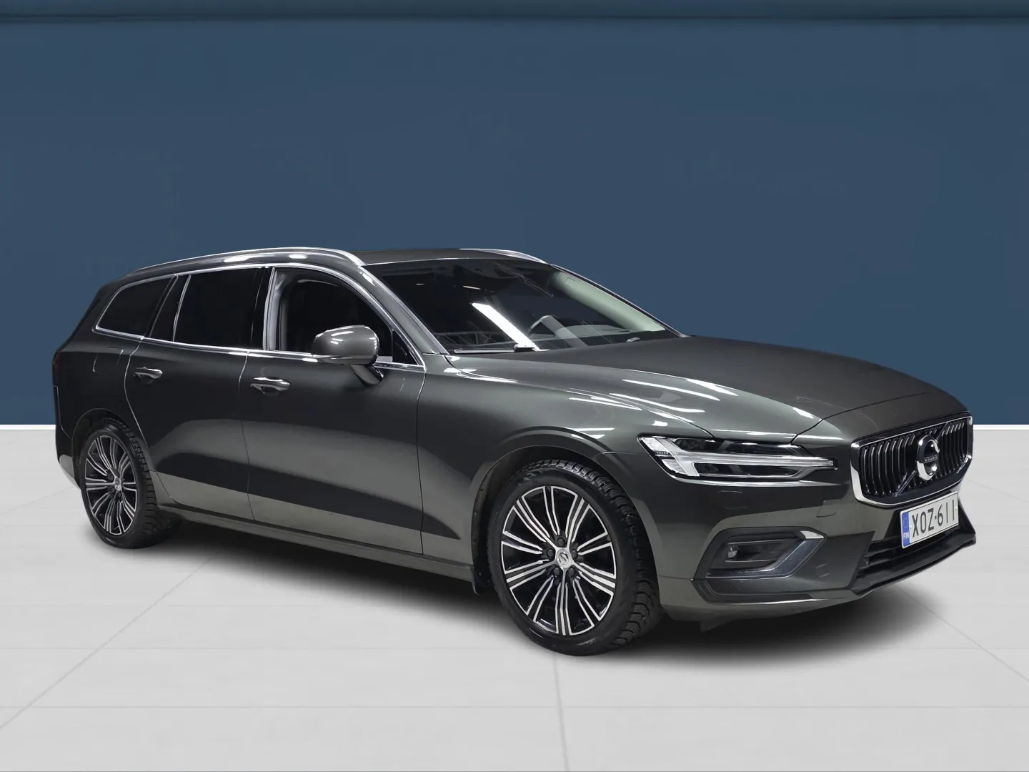 Autokuva 3 - XOZ-611