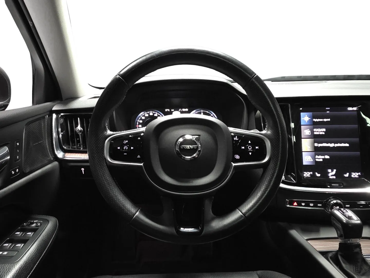 Autokuva 10 - XOZ-611