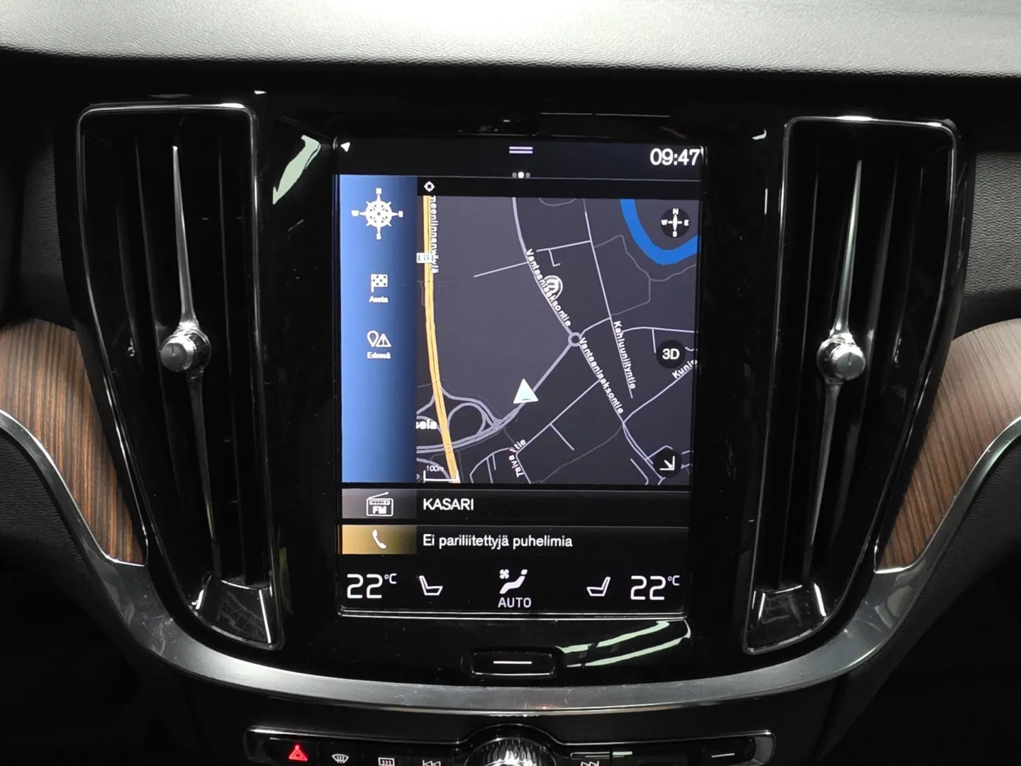 Autokuva 13 - XOZ-611