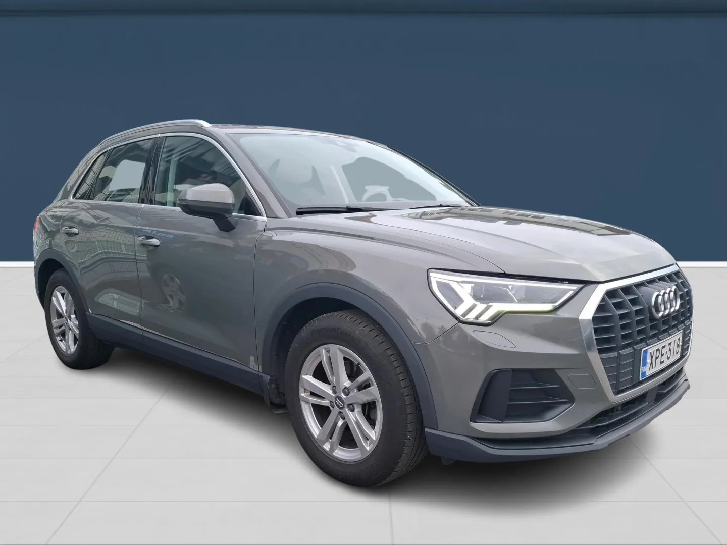 Autokuva 6 - XPE-318