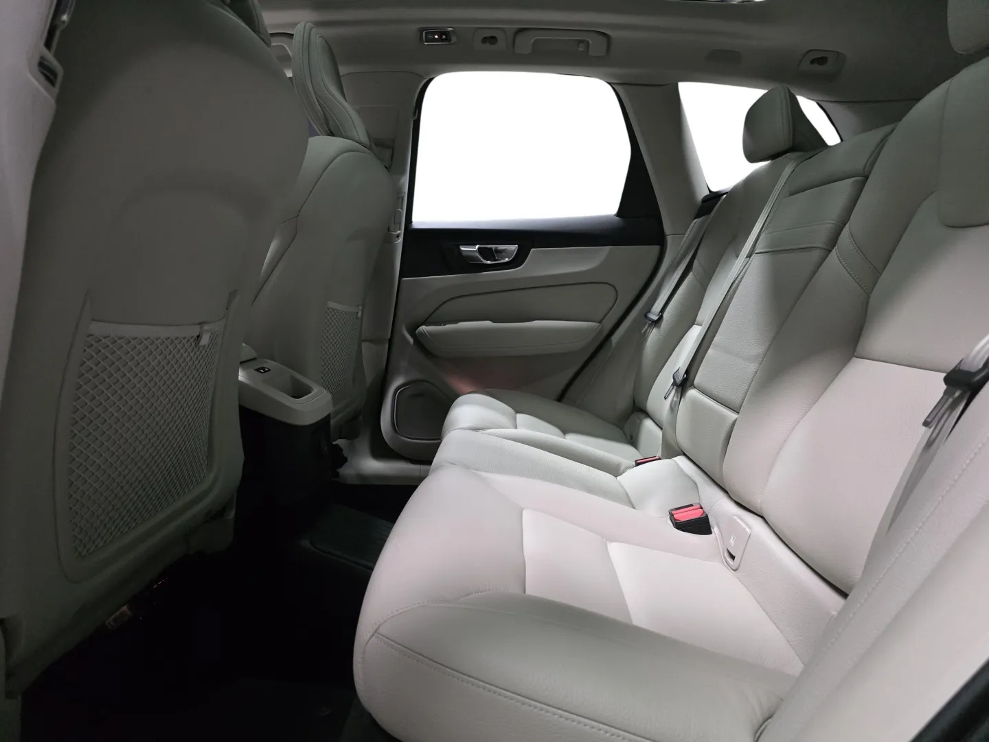 Autokuva 9 - XPN-252