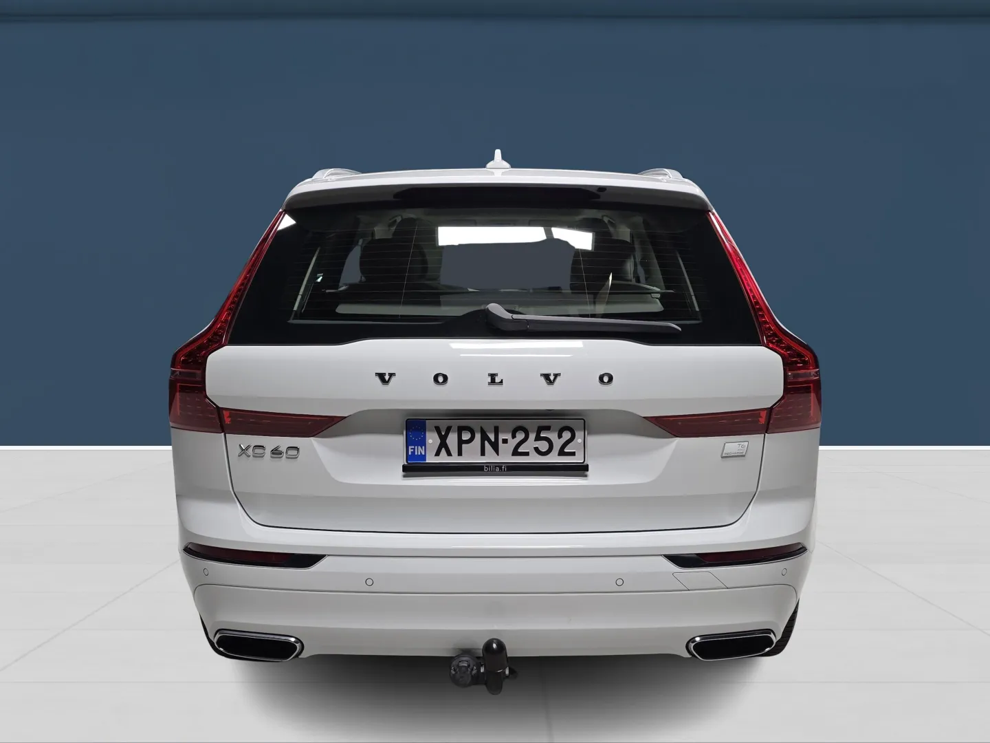 Autokuva 5 - XPN-252