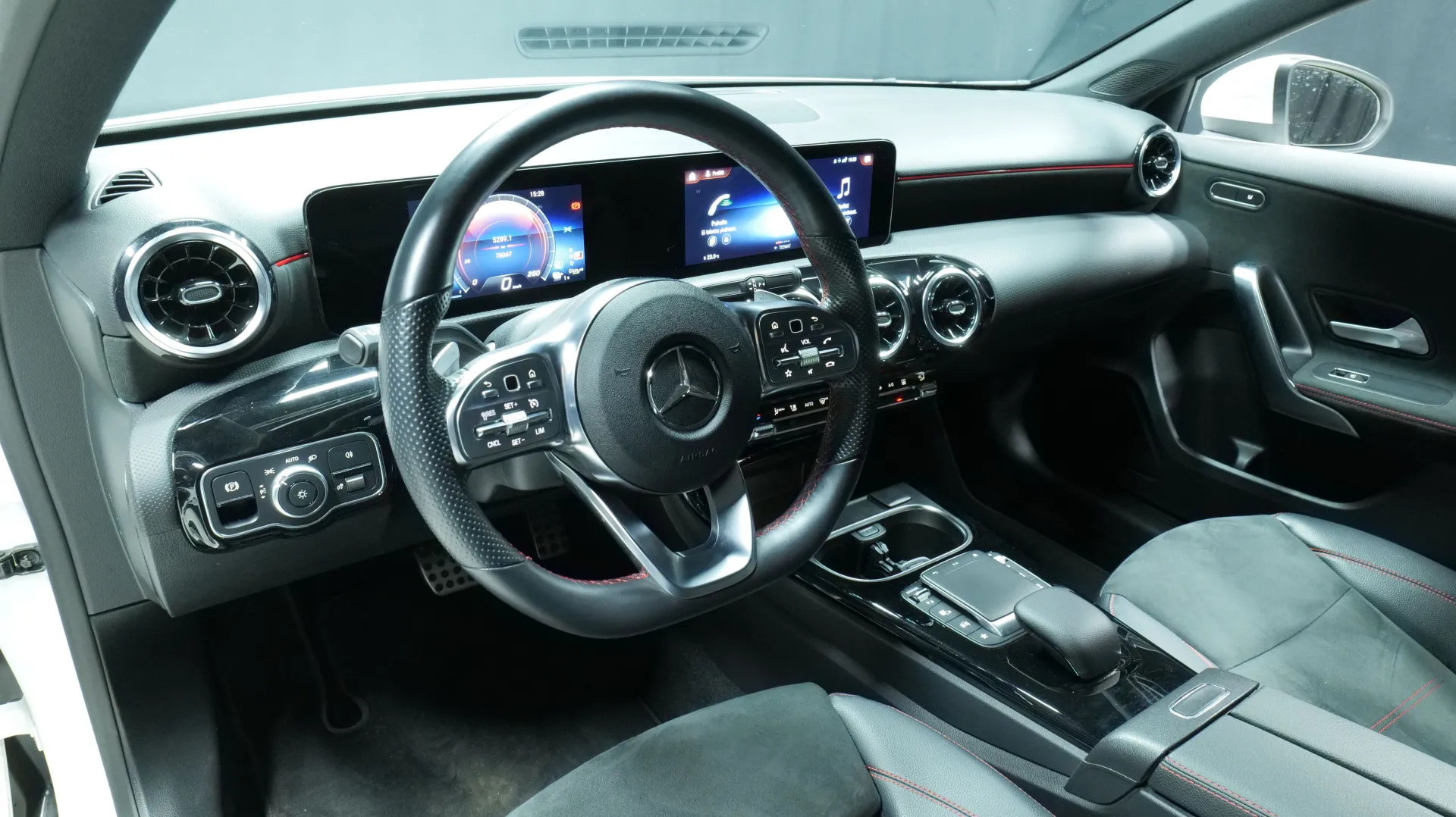 Autokuva 10 - XPT-332