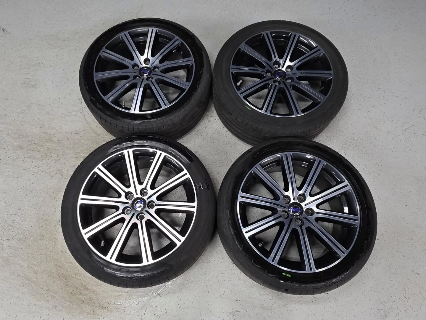 Autokuva 12 - XPT-939