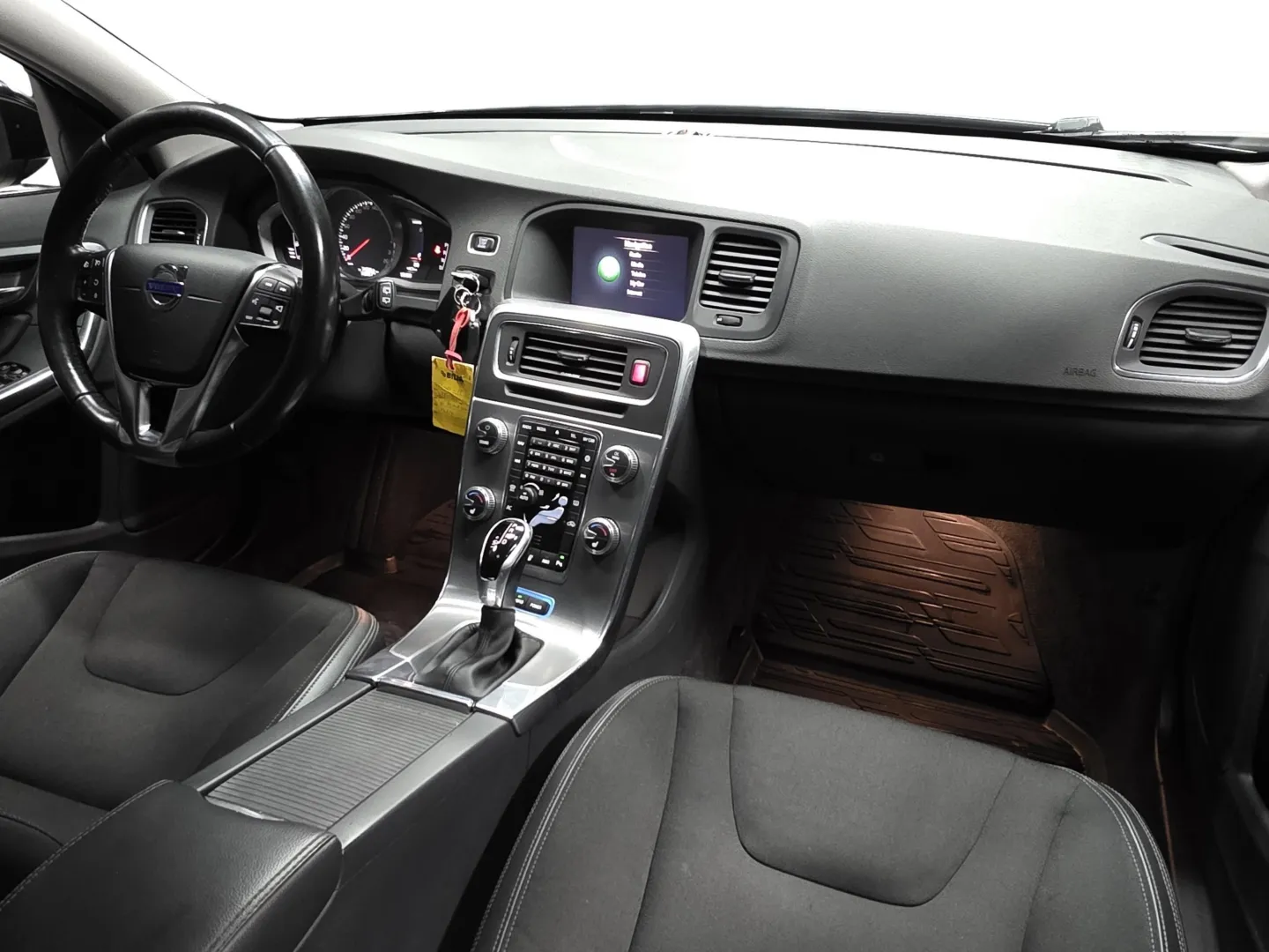 Autokuva 15 - XPT-939