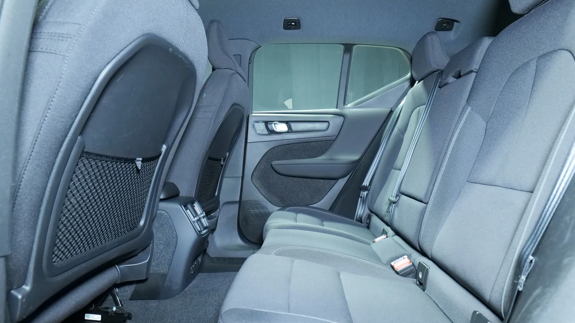 Autokuva 15 - XRB-268