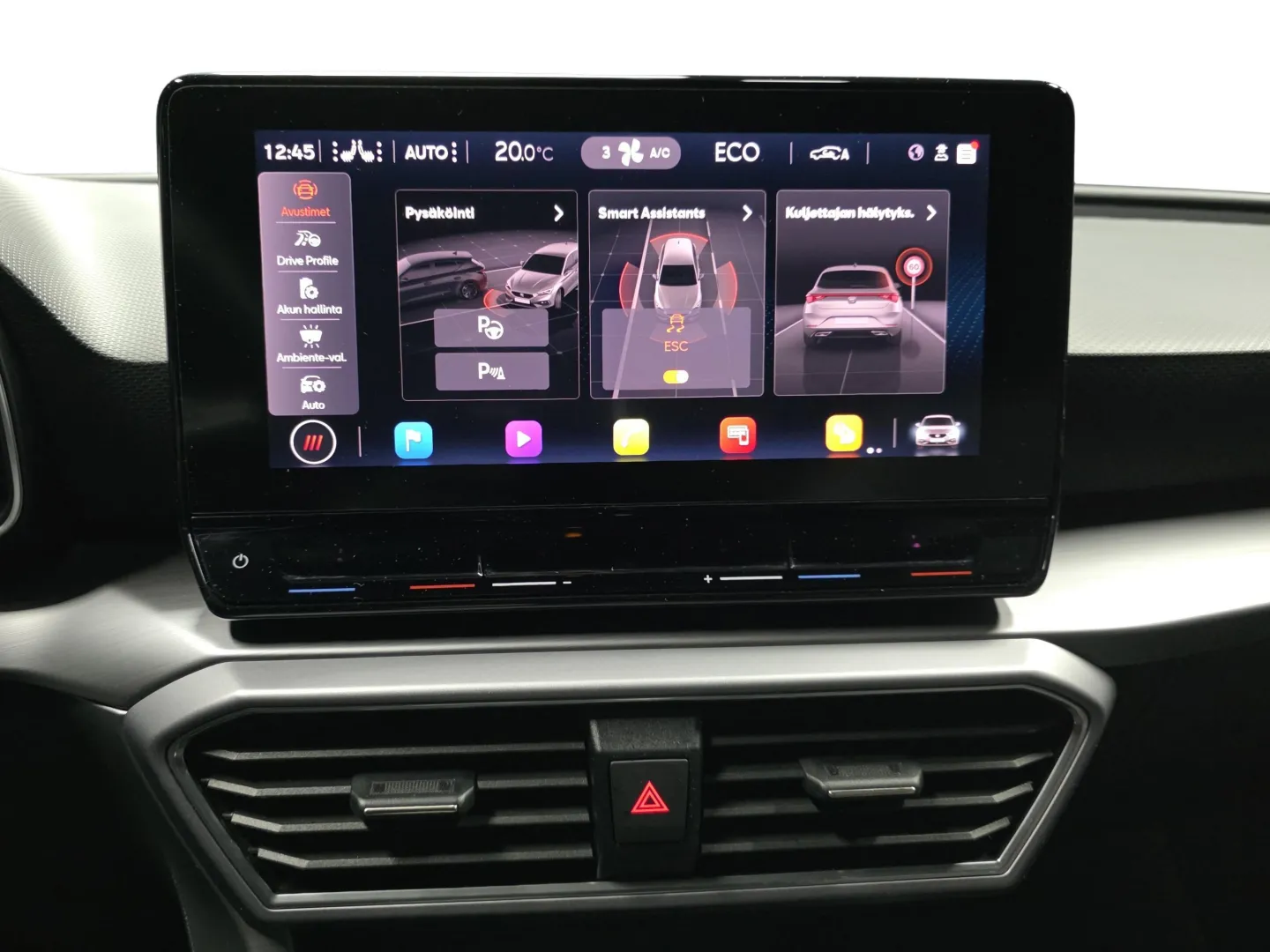 Autokuva 13 - XRB-462