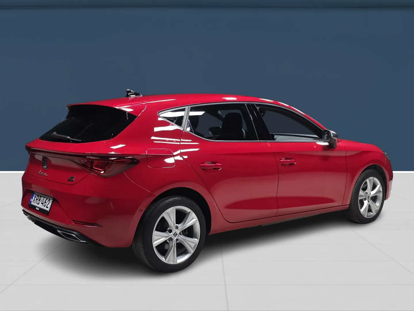 Autokuva 4 - XRB-462