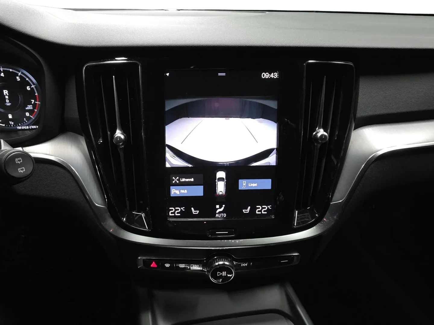 Autokuva 14 - XRB-730