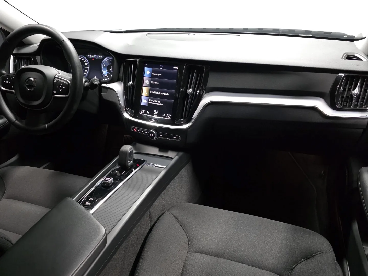 Autokuva 17 - XRB-730