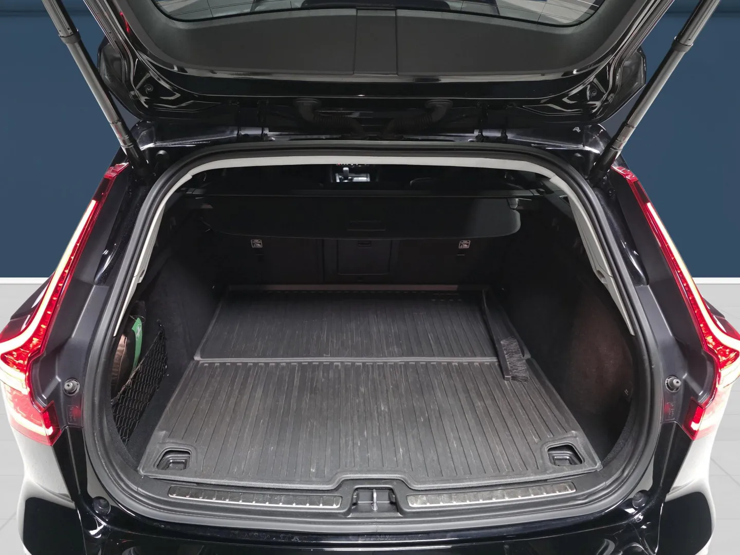 Autokuva 11 - XRB-730