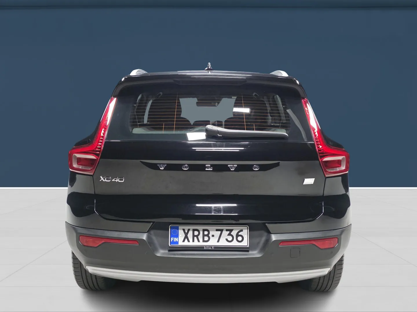 Autokuva 5 - XRB-736