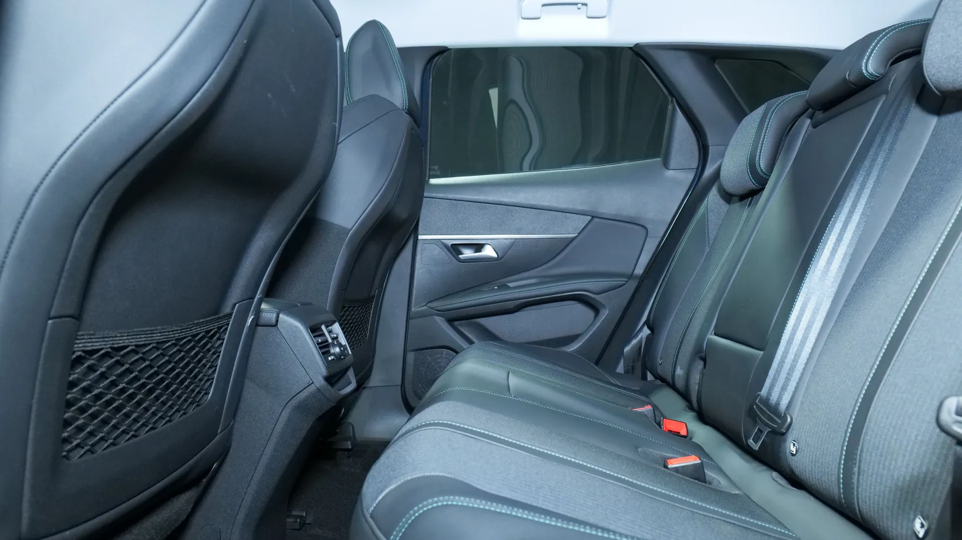 Autokuva 15 - XRE-988