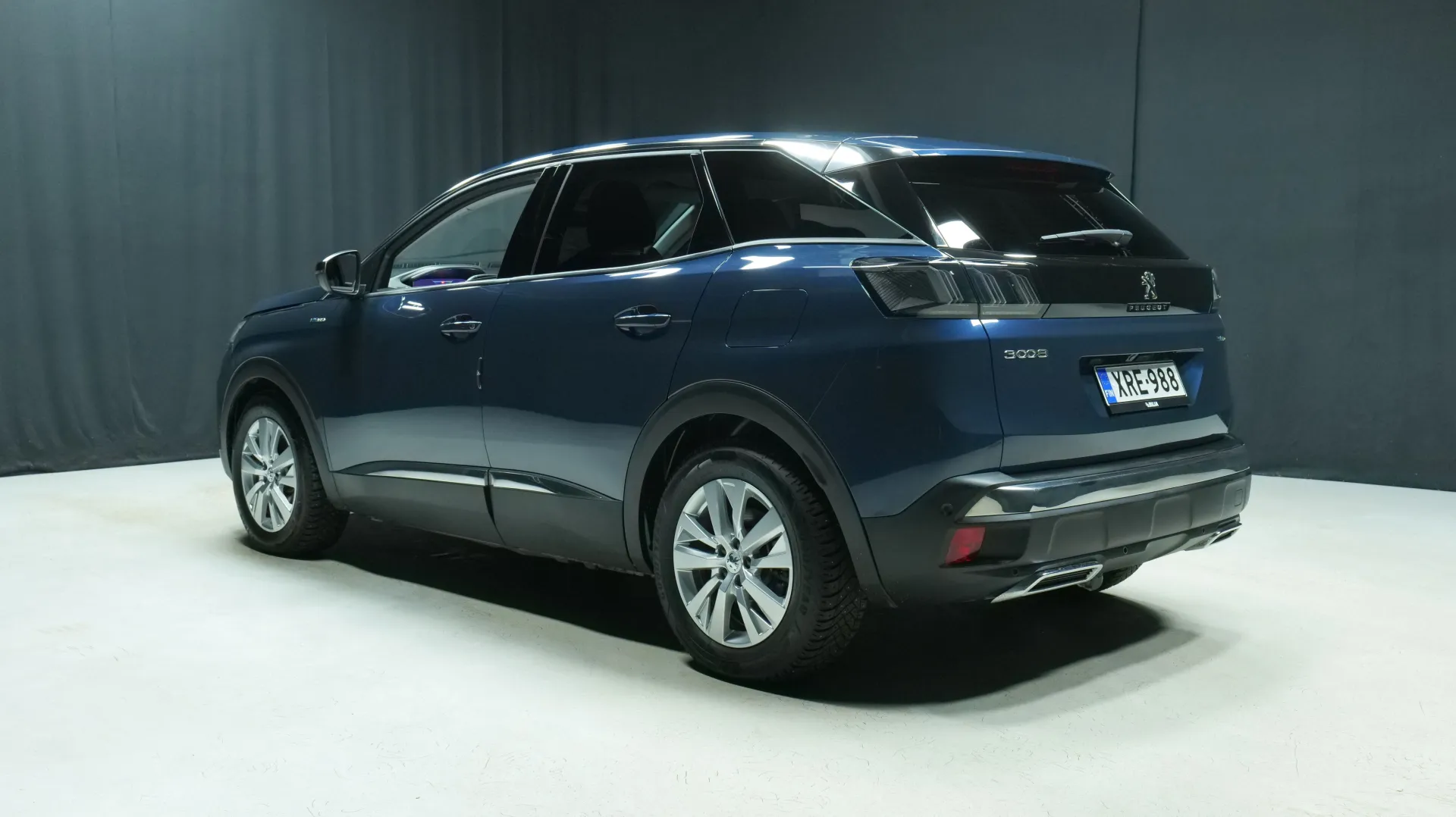 Autokuva 2 - XRE-988