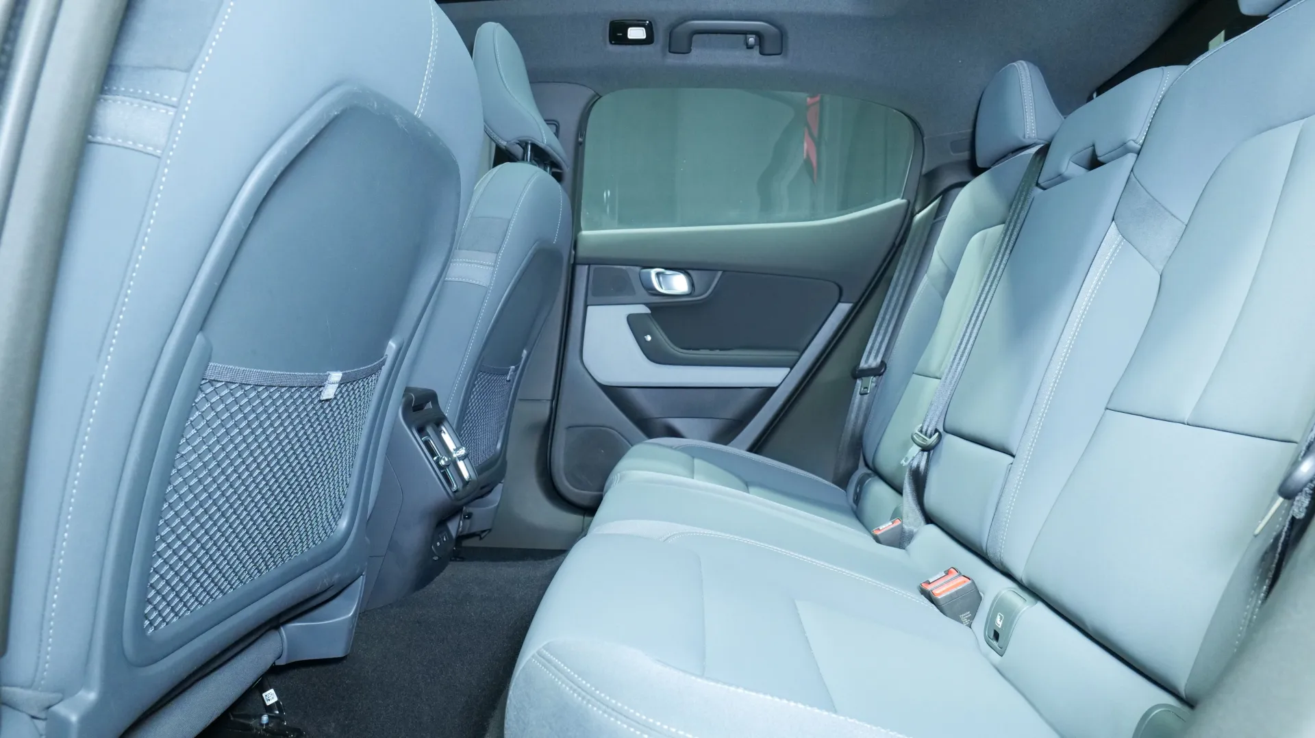 Autokuva 15 - XRN-202