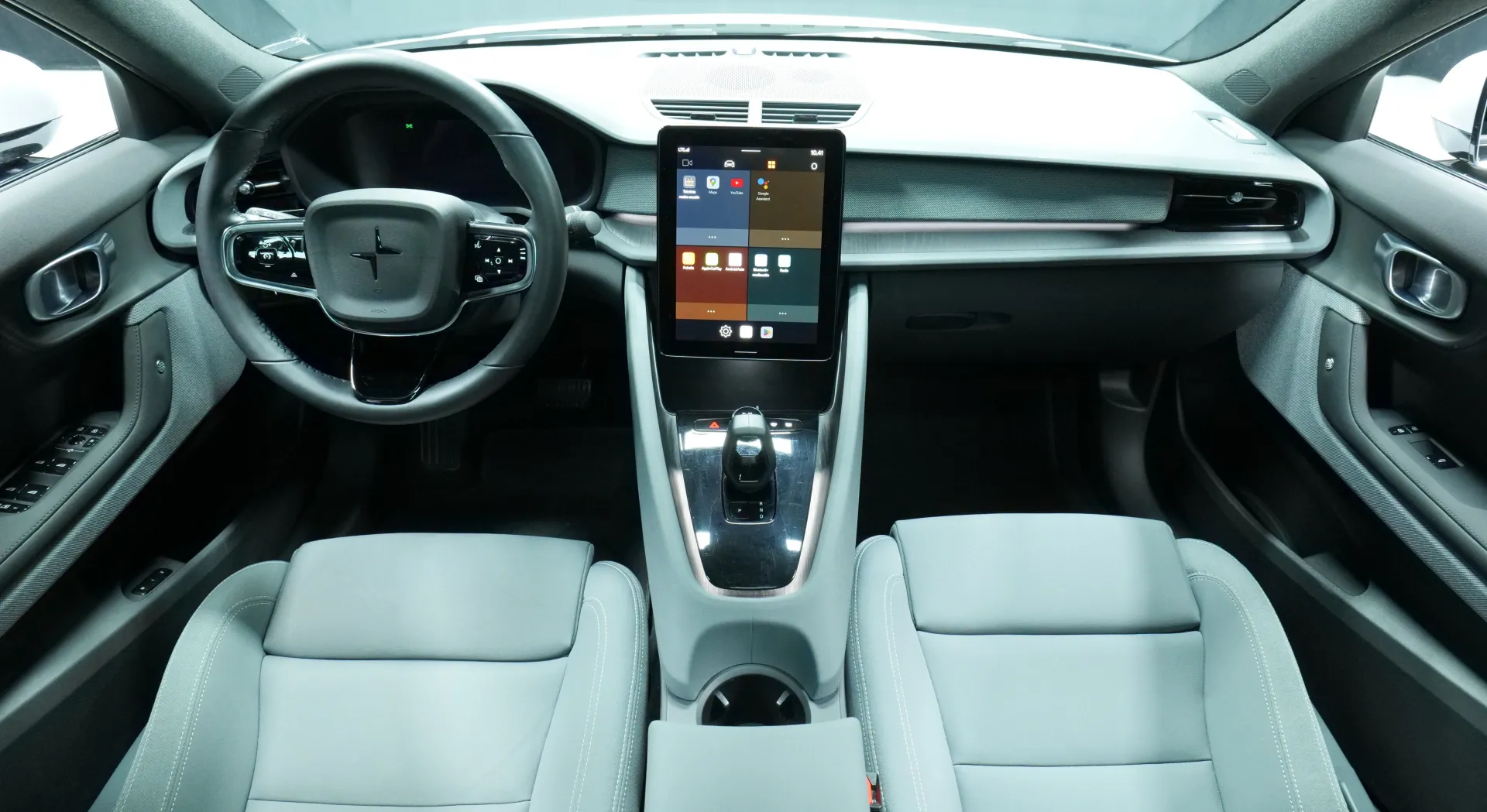 Autokuva 13 - XRN-202