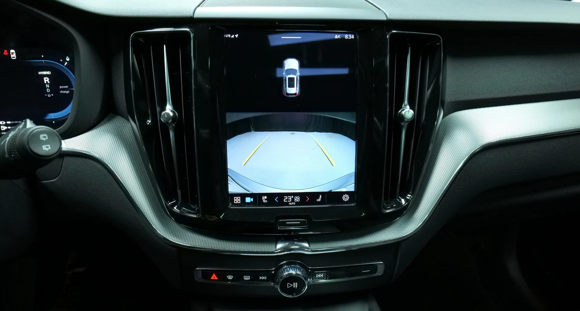 Autokuva 9 - XRO-711