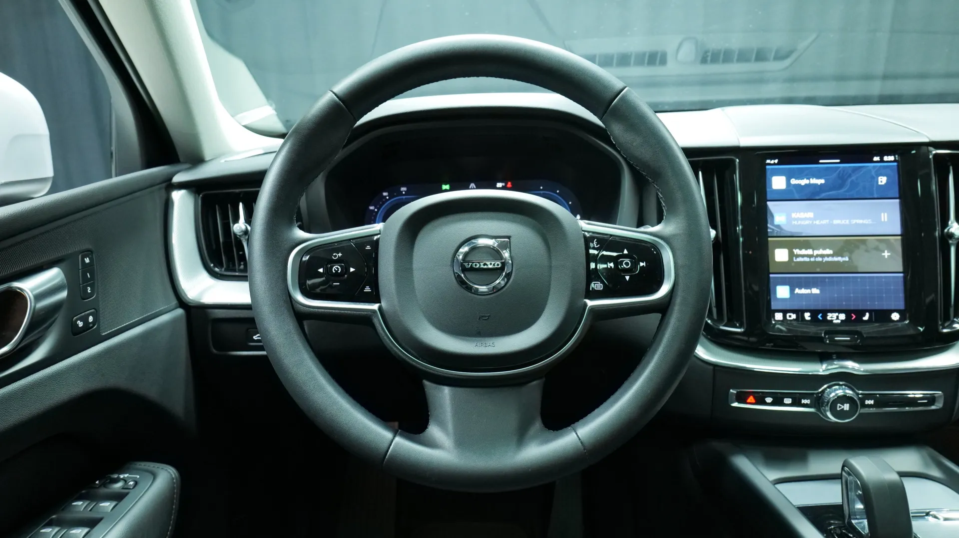 Autokuva 15 - XRO-711