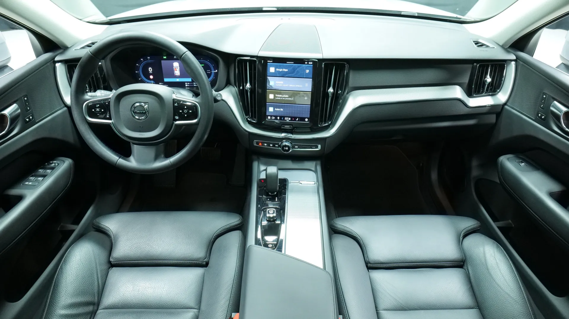 Autokuva 14 - XRO-711