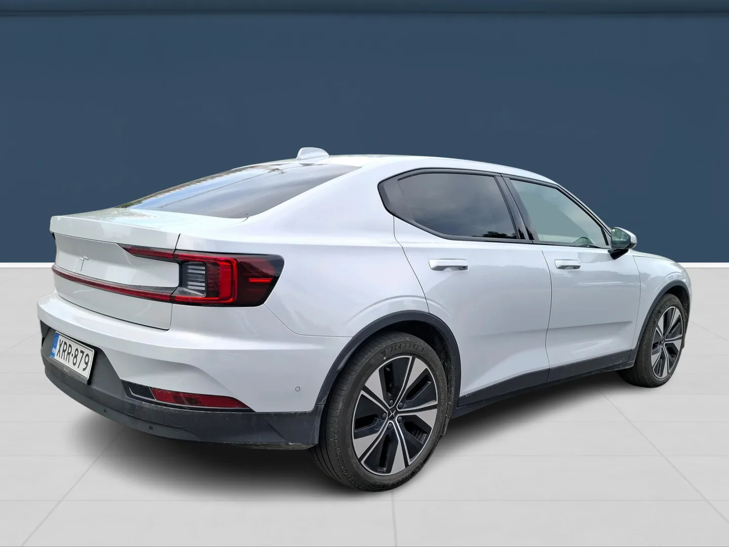 Autokuva 4 - XRR-879