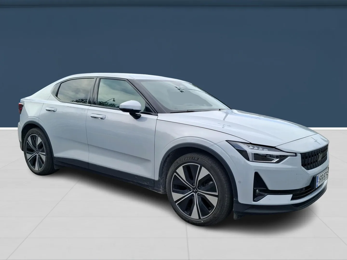 Autokuva 3 - XRR-879