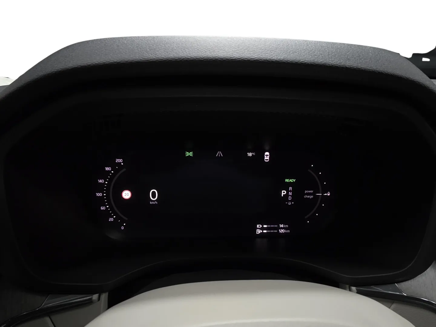 Autokuva 7 - XRS-703