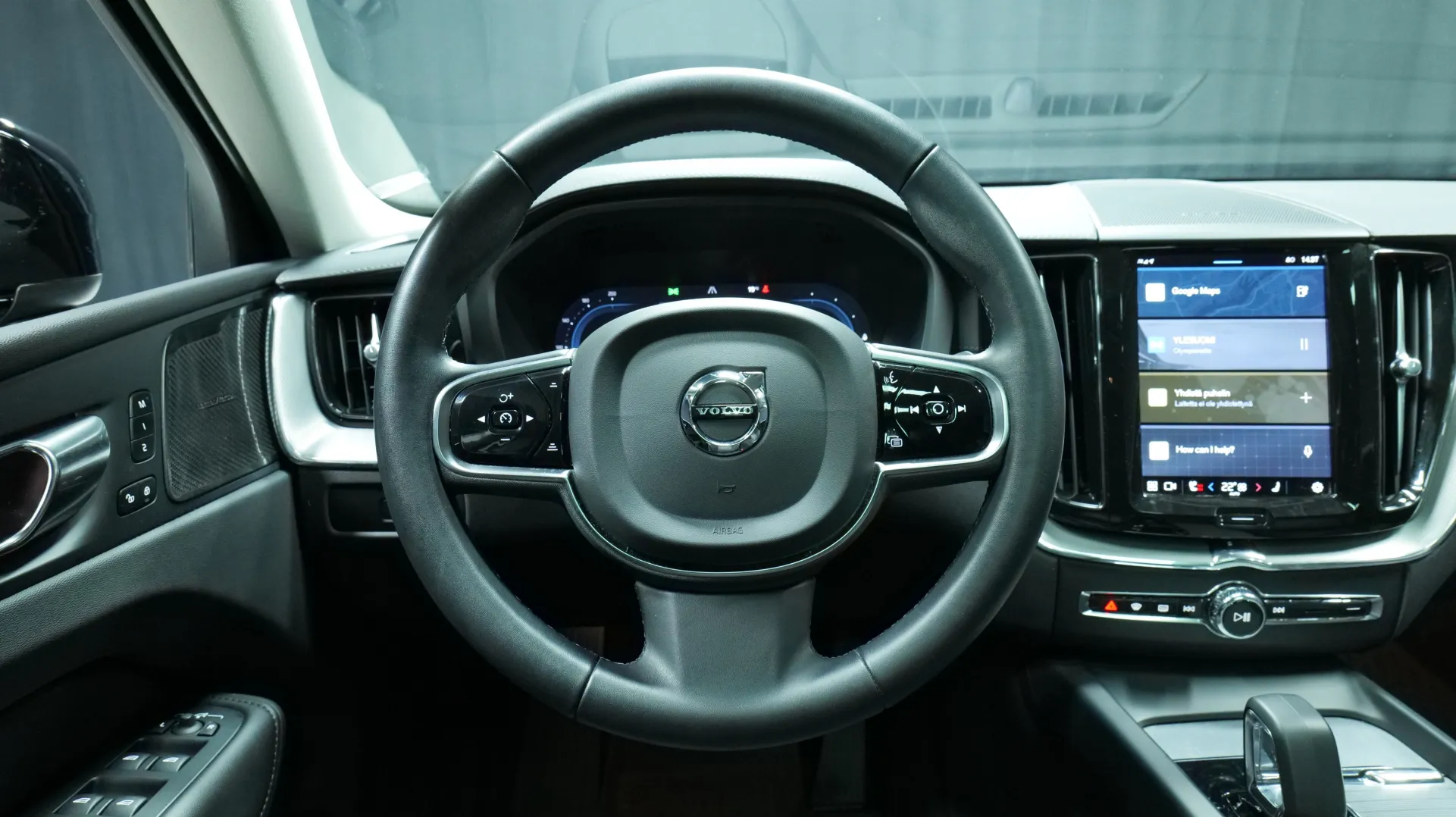 Autokuva 16 - XRT-128