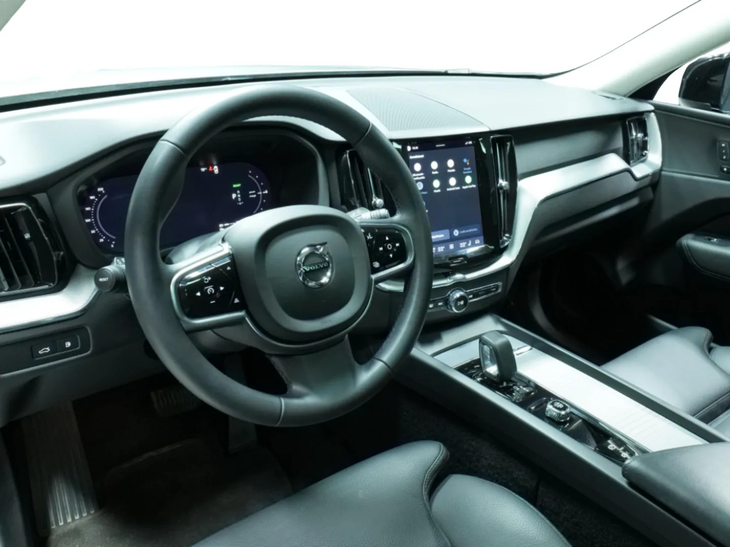 Autokuva 8 - XRT-133