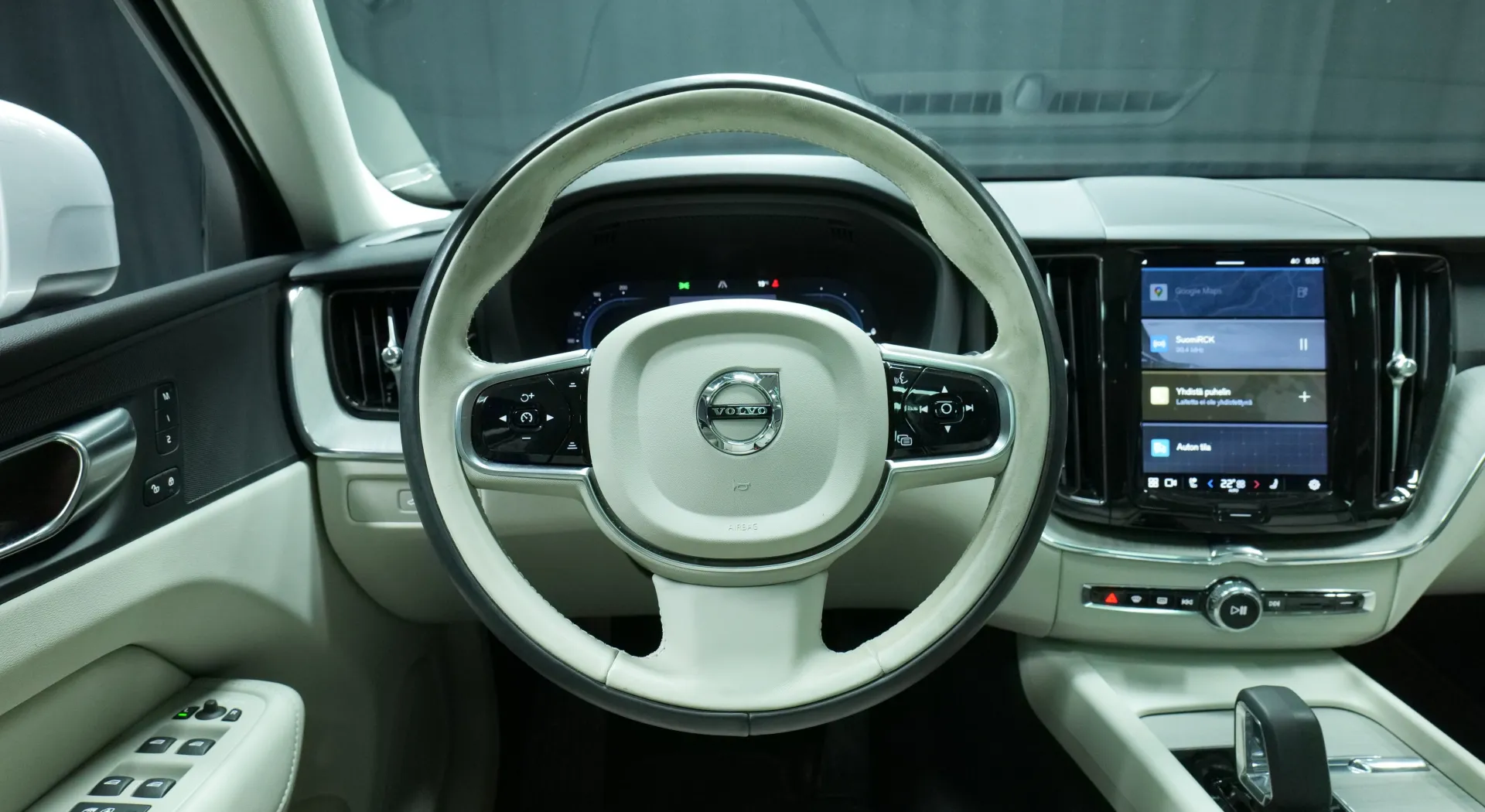 Autokuva 14 - XRT-142