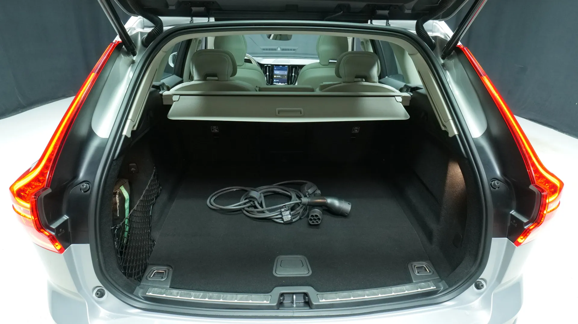 Autokuva 16 - XRT-142