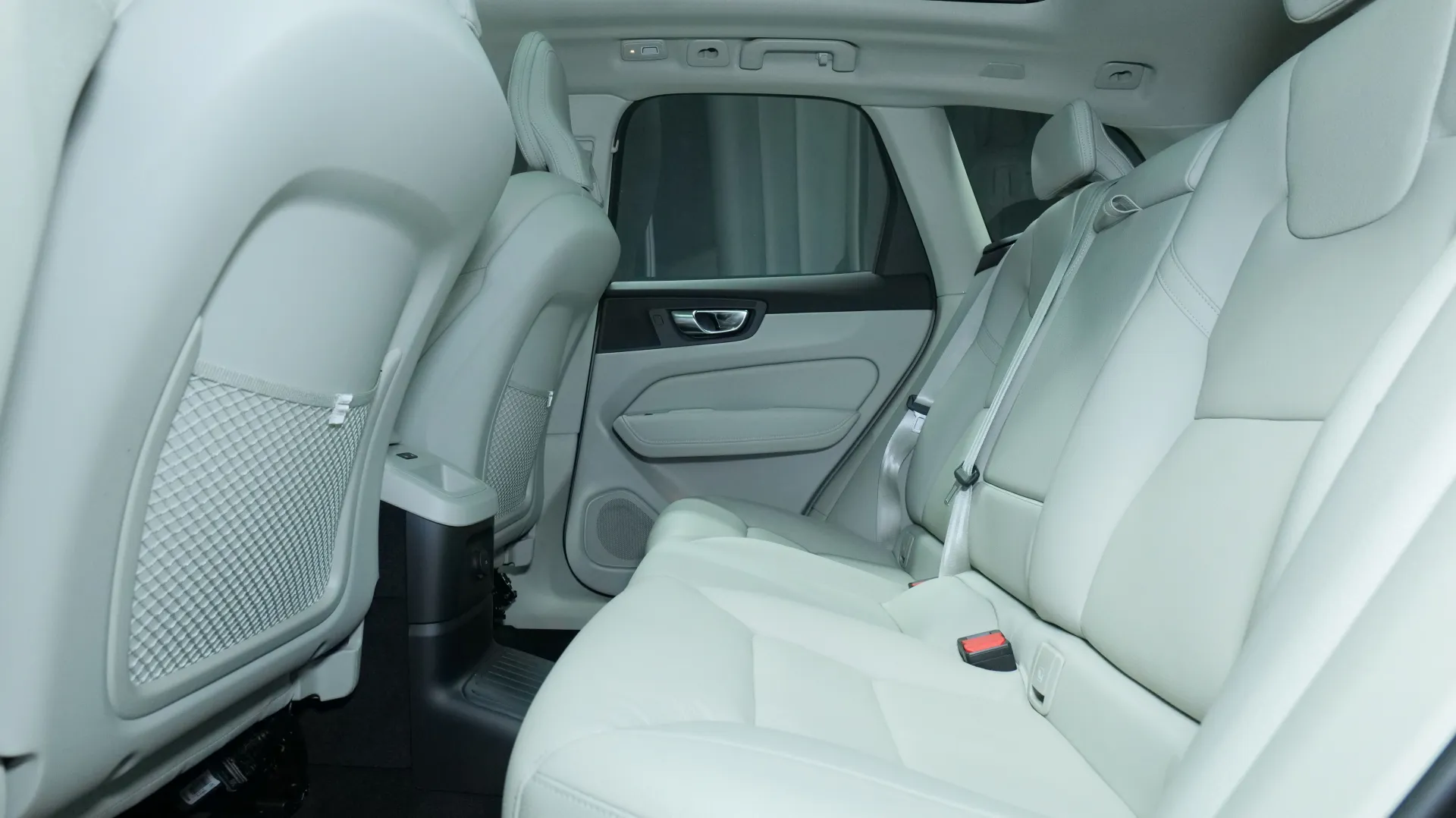 Autokuva 15 - XRT-142