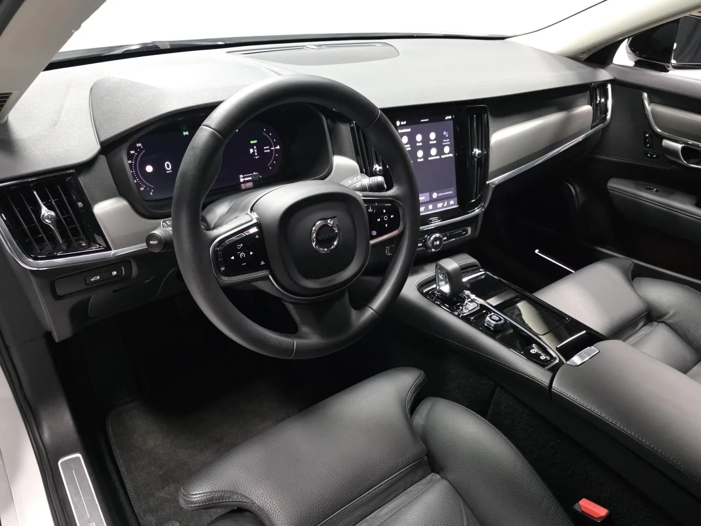 Autokuva 8 - XSC-435