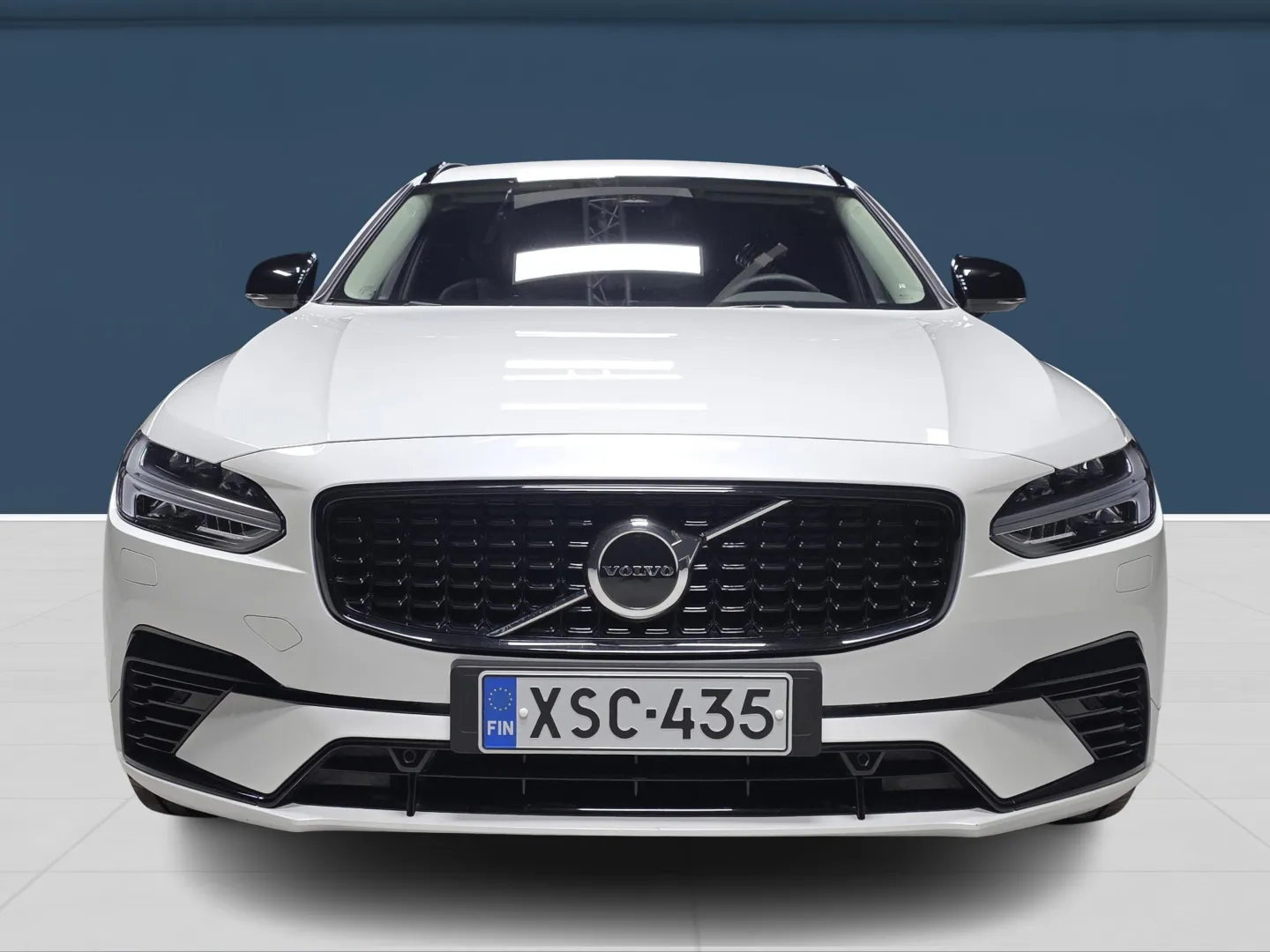 Autokuva 2 - XSC-435