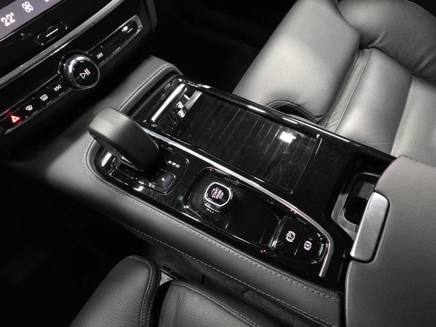 Autokuva 14 - XSC-435