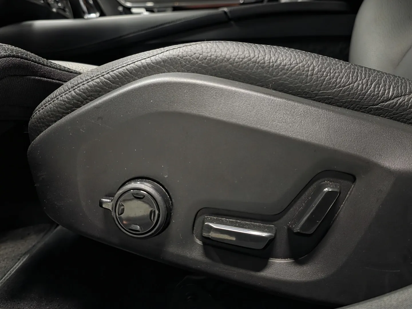 Autokuva 15 - XSC-435