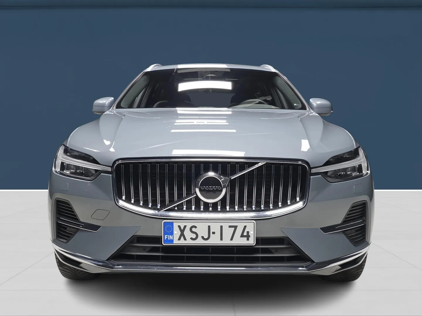 Autokuva 2 - XSJ-174